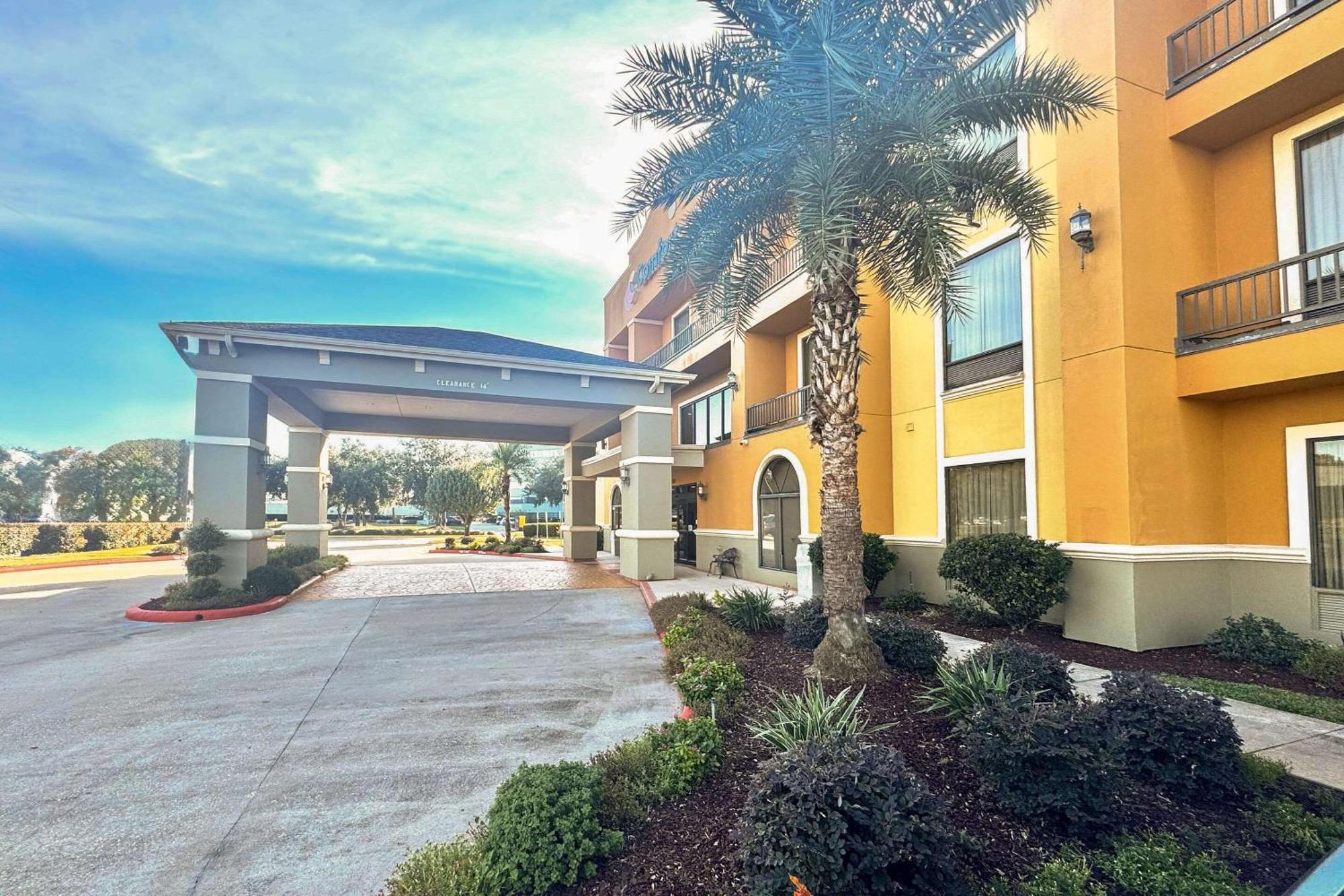 Comfort Westchase Energy Corridor Otel