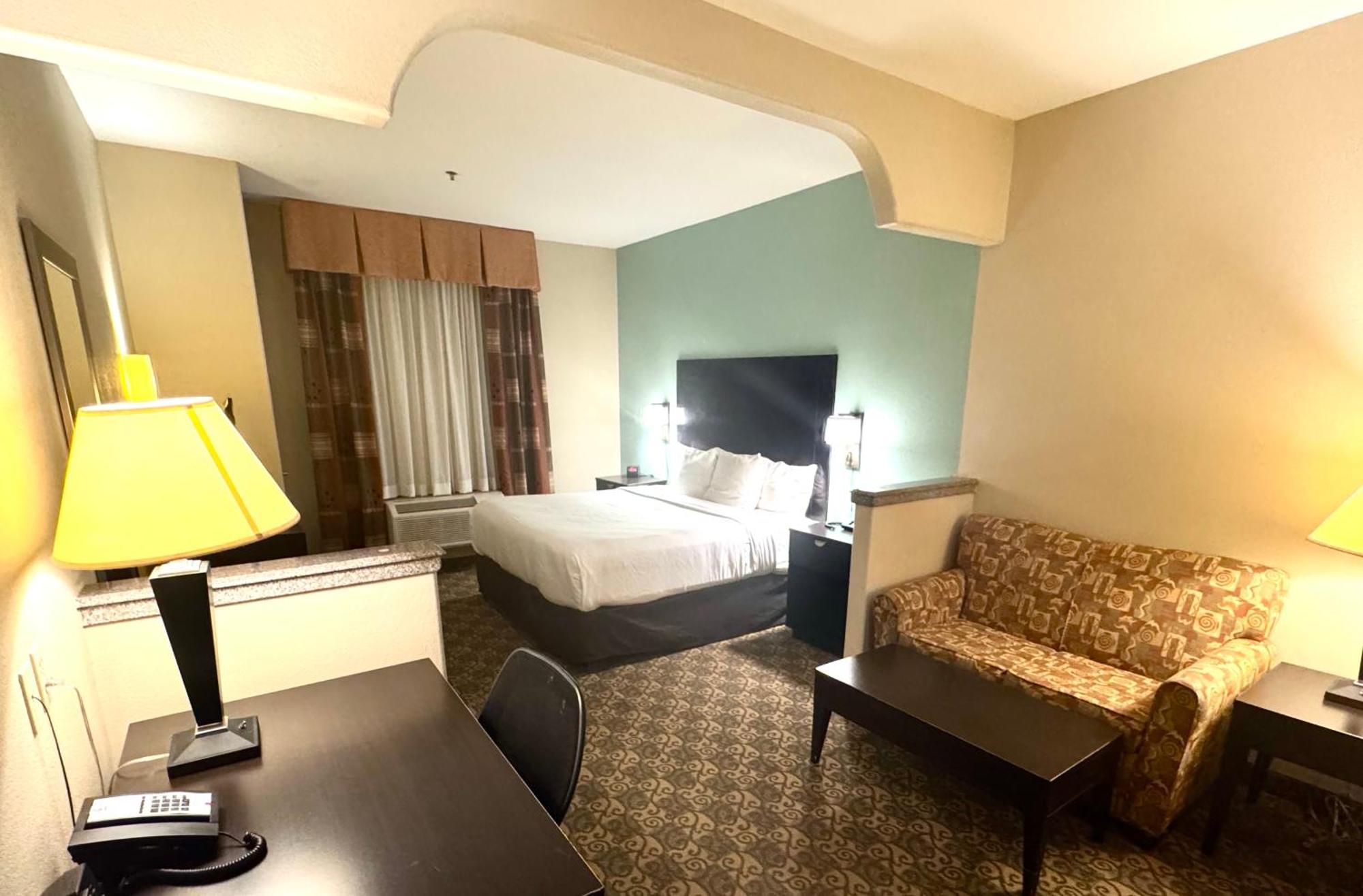 Comfort Westchase Energy Corridor Otel